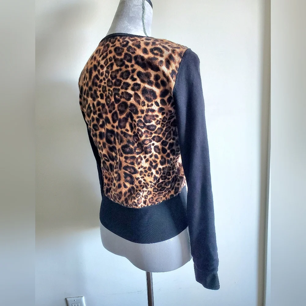 WHBM Leopard 🐆 Cardigan - Picture 13 of 14
